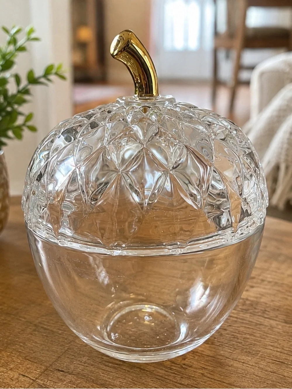 ✨ Vintage-Style Clear Glass Acorn Candy Dish with Gold Stem
